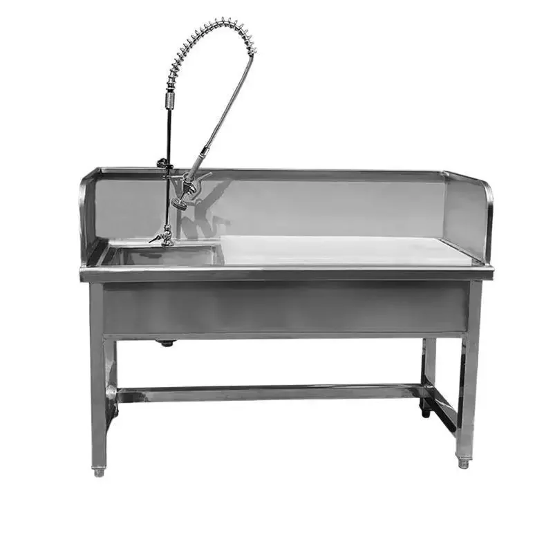 Stainless steel supermarket fish killing table, pork table pool slaughtering table, faucet workbench vegetable washing pool