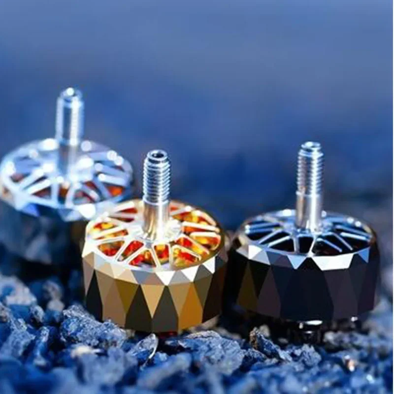 iFlight Cyber XING 2207 2207.5 2-6S 1777KV 1999KV 2555KV FPV Racing Brushless Motor with Titanium alloy shaft for RC Drone