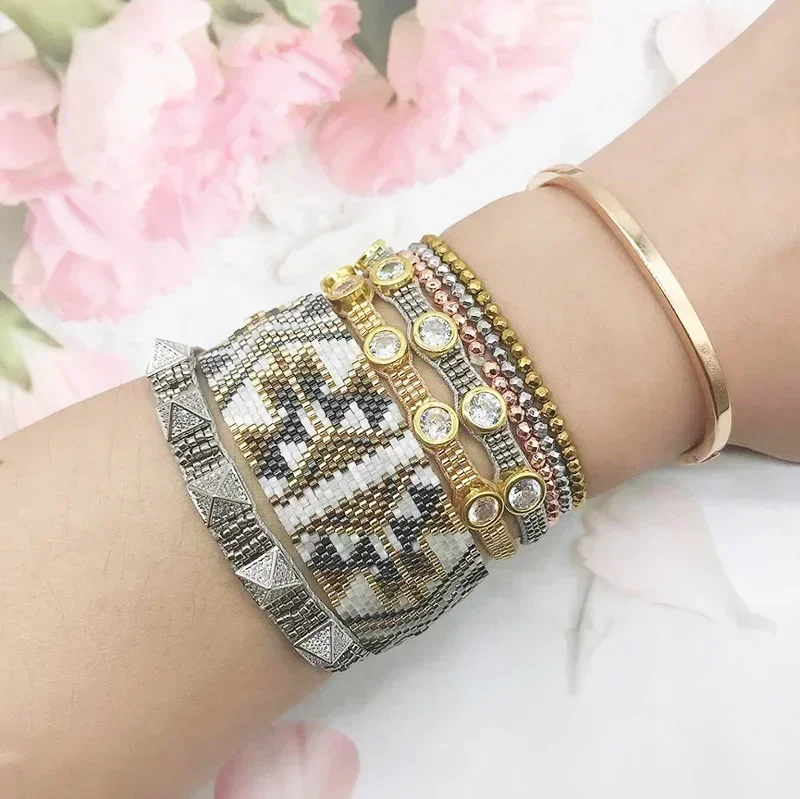 

2025 Handmade Beaded Bracelet Geometry Originality Hand Knitting Female Design Bohemia Adjustable Zircon Fashion Simple Beaded B