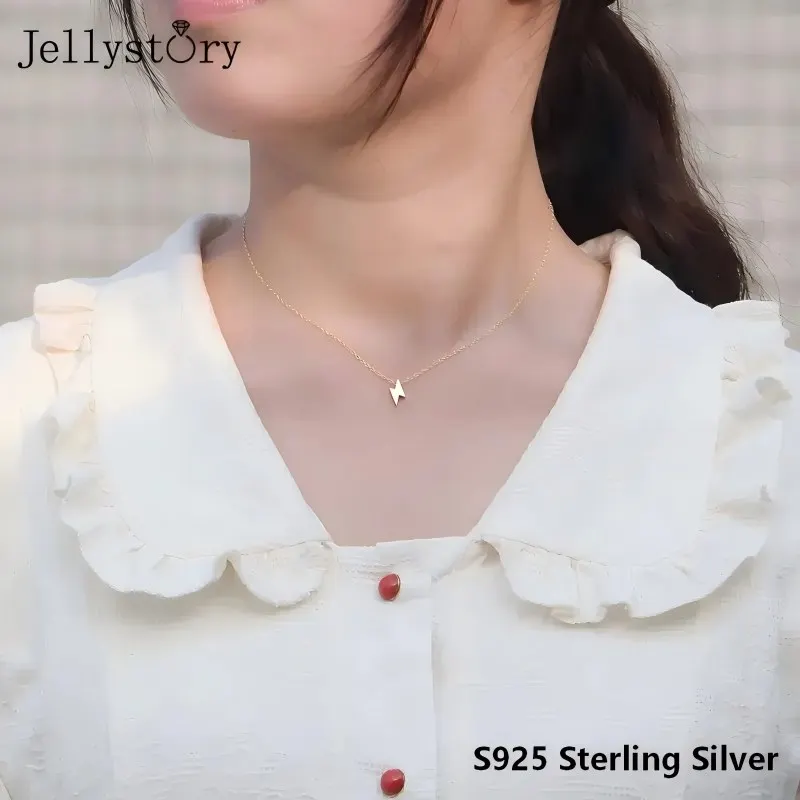 925 Sterling Silver Mini Lightning Pendant Necklace Niche Minimalist Design Versatile Collarbone Chain for Women Fashion Jewelry