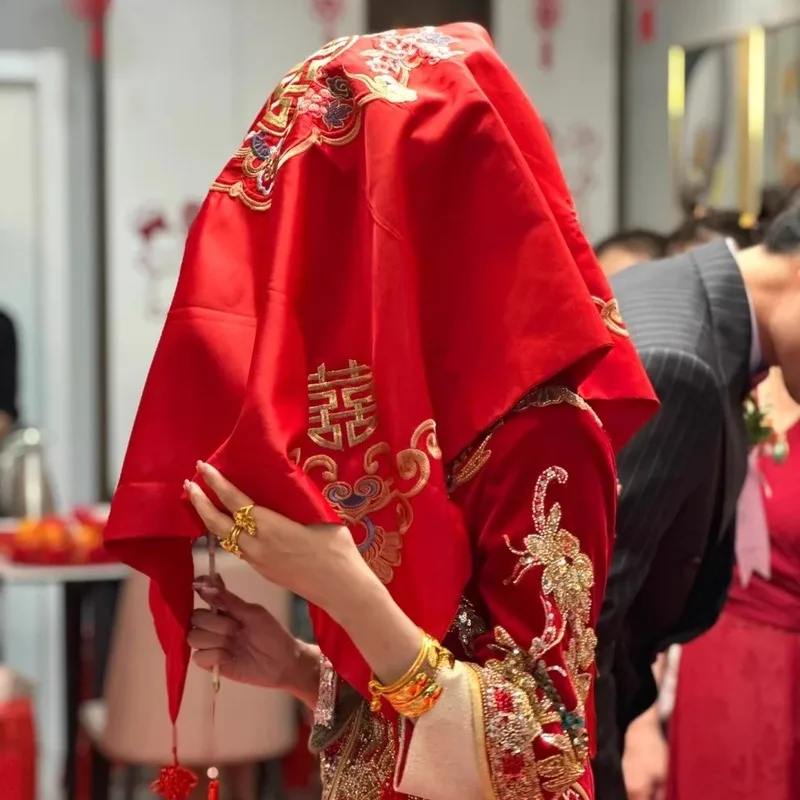 

Красная свадебная фата с китайскими кисточками для торжества, новые праздничные принадлежности для невесты, бренд Gold Luo He