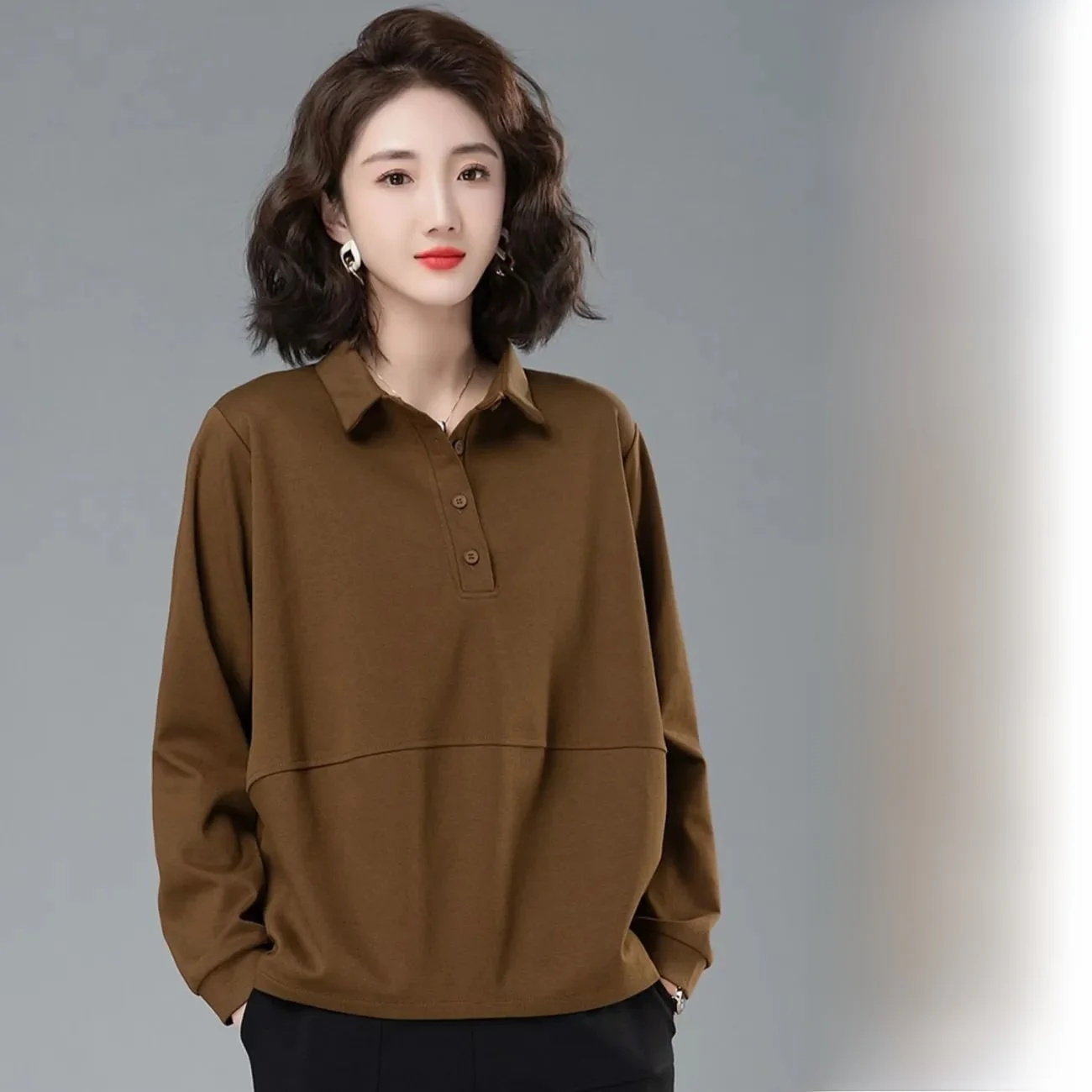 حجم كبير من القطن الخالص irt المرأة طبقة قاعدة فضفاضة غطاء البطن العلوي التخسيس البلوز طوق طويل Sve تخفيف Sle