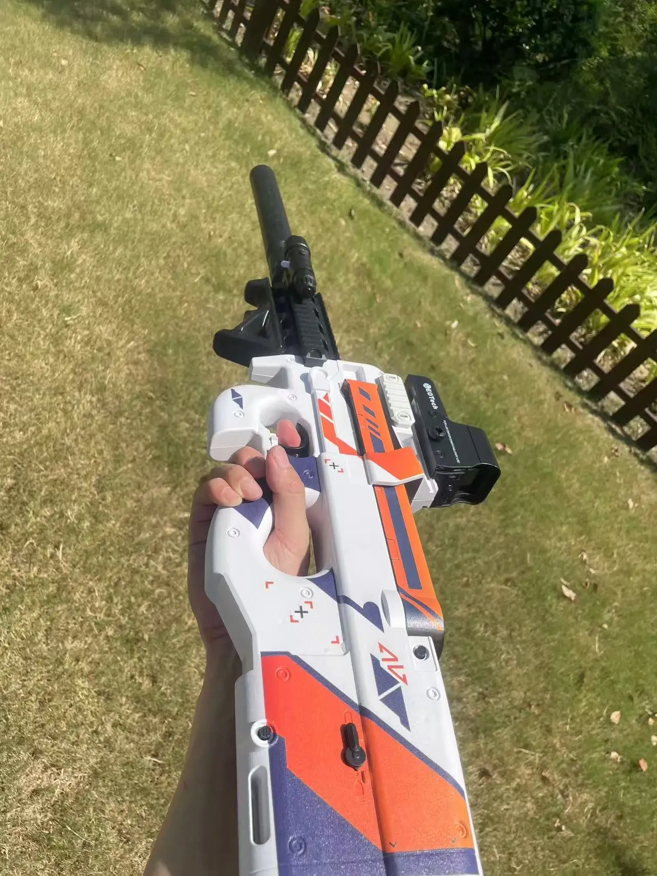 2025 최신형 전동 젤 볼 블래스터 건 - 25M 사거리, 완전 자동 600RPM 스플래터 볼 장난감, 야외 팀 배틀 게임 12세 이상