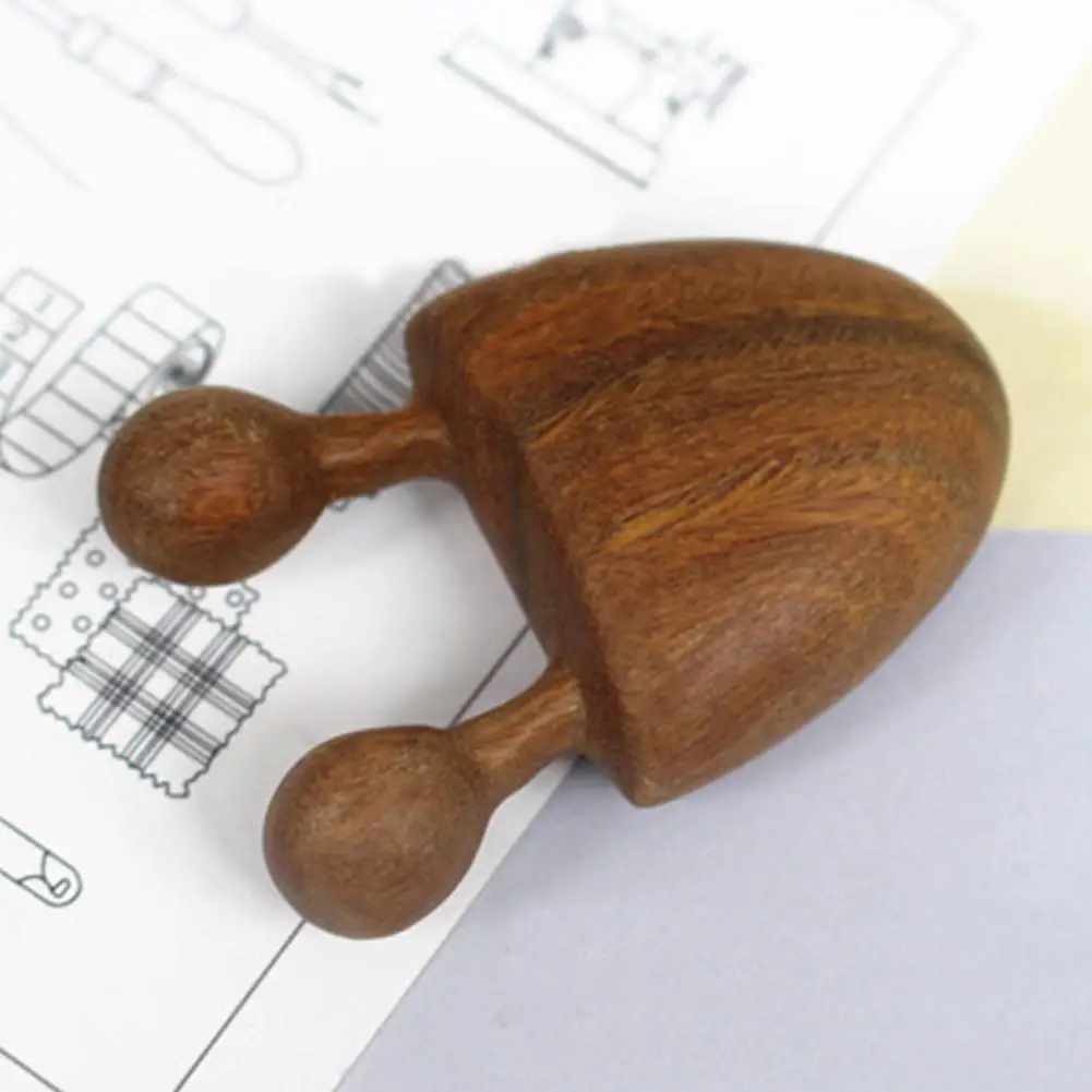 1pc verde sândalo massagem pente de madeira lidar com sândalo caracol massagem pente verde pequena peça olho g2e3