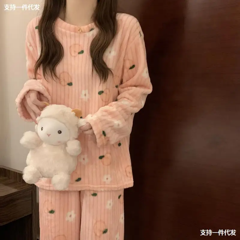 Padded and Thickened Warm Flannel Women Pajamas Loungewear Winter Peach Sleepwear Homewear Coral Velvet Two-Piece Set Nightwear