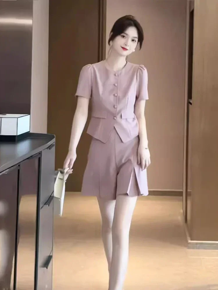 

Summer New Casual Slim Versatile and Fashionable Elegance Chic Office Lady Two Piece Women's Blouse Short Pants Matching Set