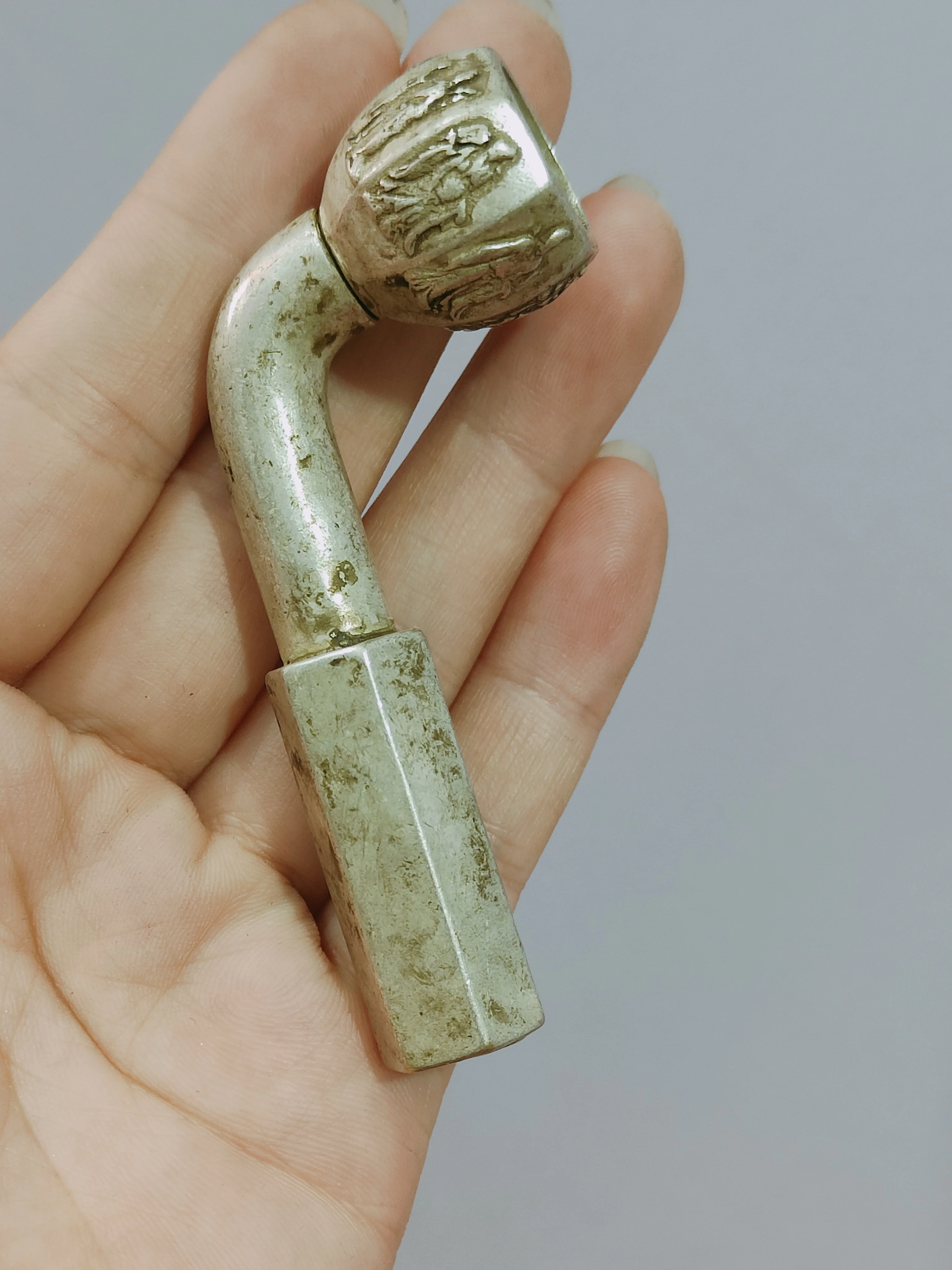 China retro Tibetan silver cigarette rod accessories Eight Immortals cigarette butts Miao Yin filter