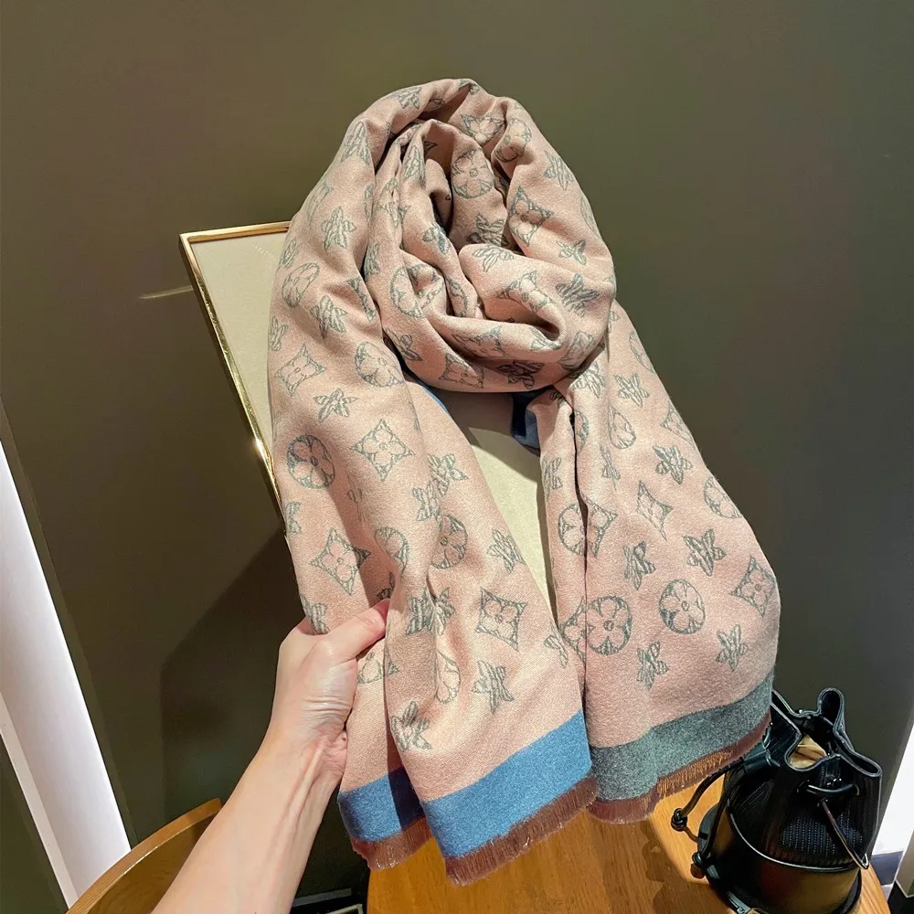 Big-name scarf women's new winter 2024 thick warm cashmere-like scarf with high sense and multi-functional shawl dual-purpose