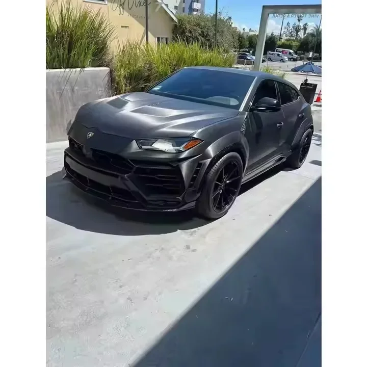 2025 NEW Carbon Fiber Car Auto Engine Hood for 2018-2023 Lamborghini Urus Engine Bonnet Hood