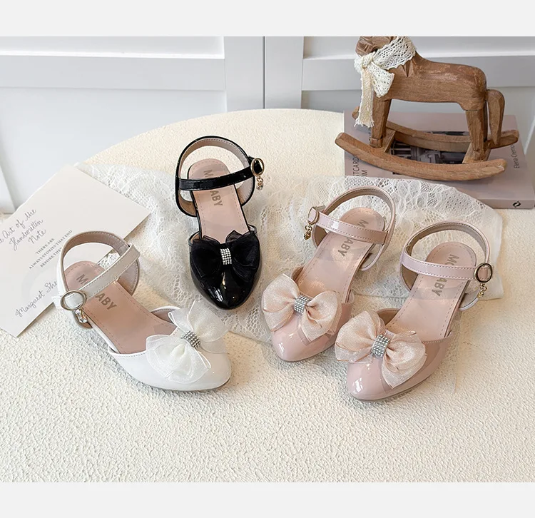Girls Princess Sandals Patent Leather Bow Sparkle Rhinestone High Heels Shoes Non-slip Soft Sole Performance Party Dress Shoes