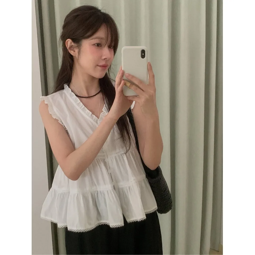 

Sweet Summer New Style V-neck Single Button Splice Lace Trim Sleeveless Vest Top Women's Fashion Korean Style Spring Autumn W...