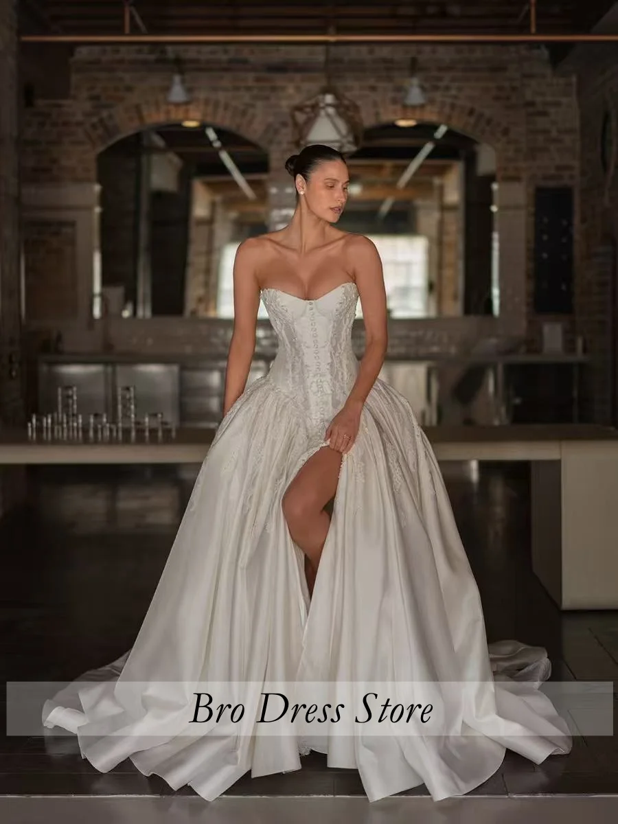 Customized Sexy High Slit Wedding Dress Strapless Corset Bodice Satin Ball Gown with Chapel Train Custom Made Vestido De Novia