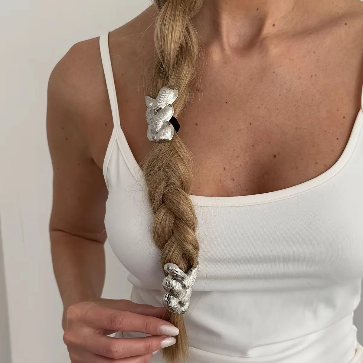 Punk Metal Braid Shaped Elastic Headband Women Girls Unique Design Ponytail Hair Tie Rubber Band Scrunchies Y2K Hair Accessories