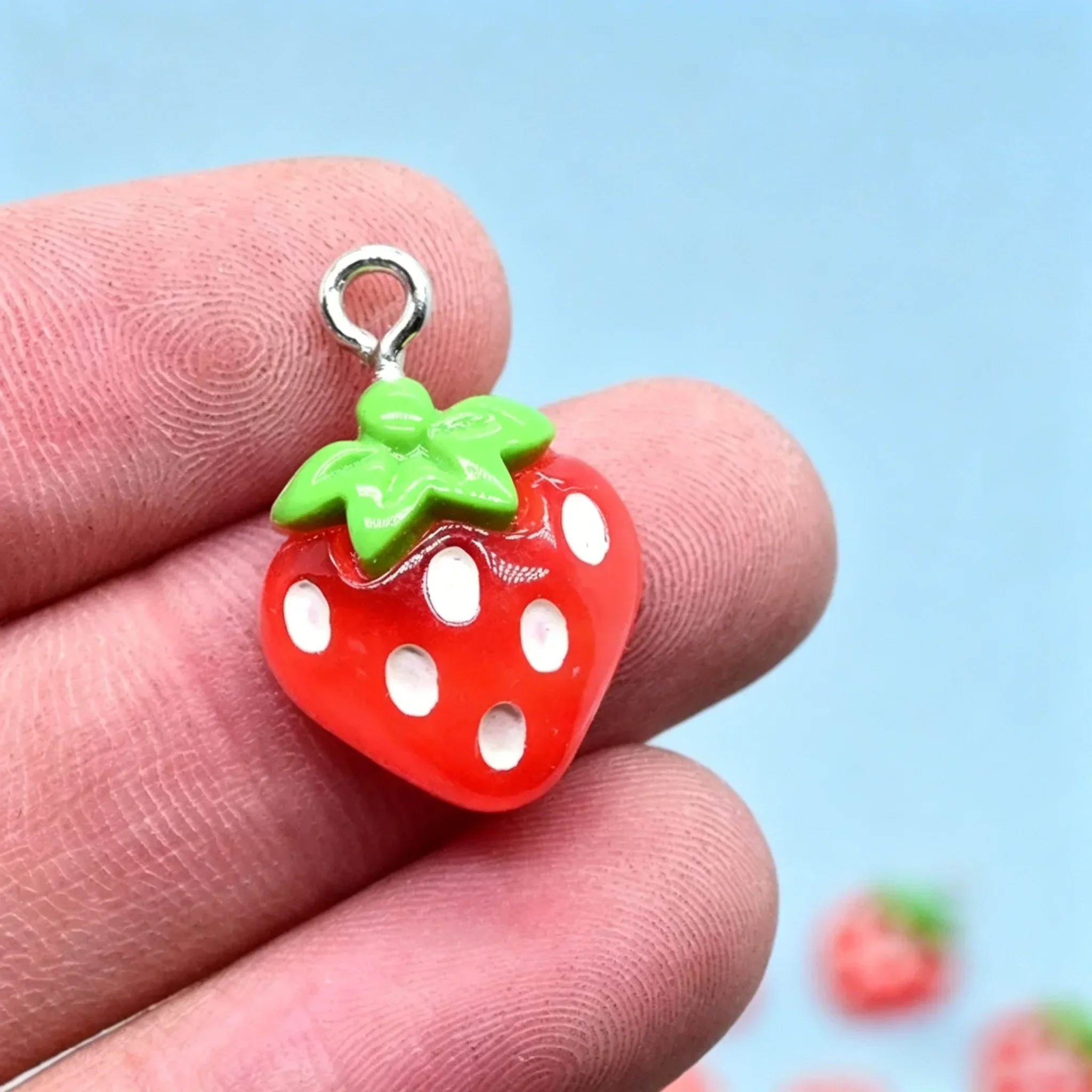 10Pcs Mini Strawberry Resin Charms Cute Sweet Fruit Pendants DIY Supplies For Earring Bracelet Handcraft Jewelry