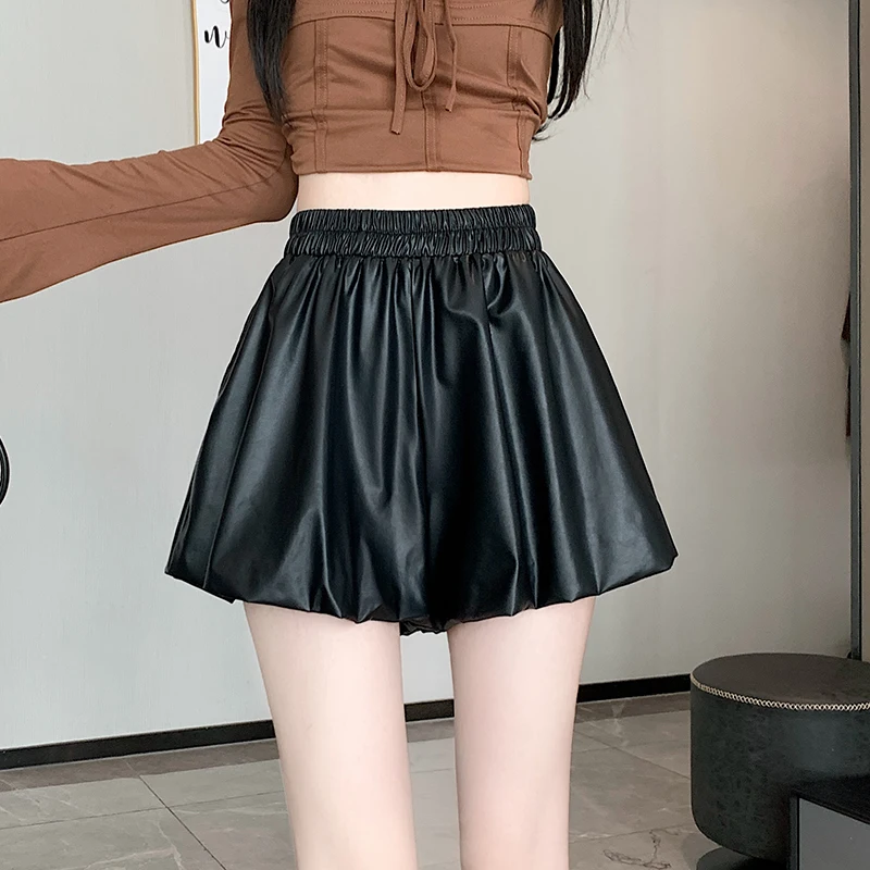 Korean style flower bud fluffy versatile PU leather shorts for women, new coffee color high waist wide leg casual pants