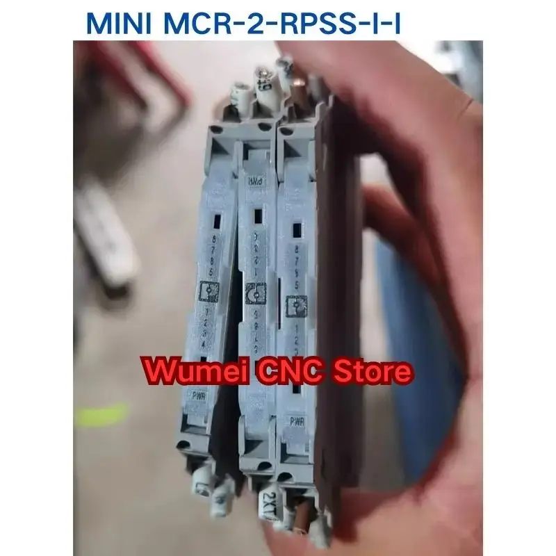 

used isolator MINI MCR-2-RPSS-I-2I 2905628 MINI MCR-2-RPSS-I-I 2902014 MINI MCR-2-I-I 2901998 MINI MCR-2-UI-UI-PT 2902040