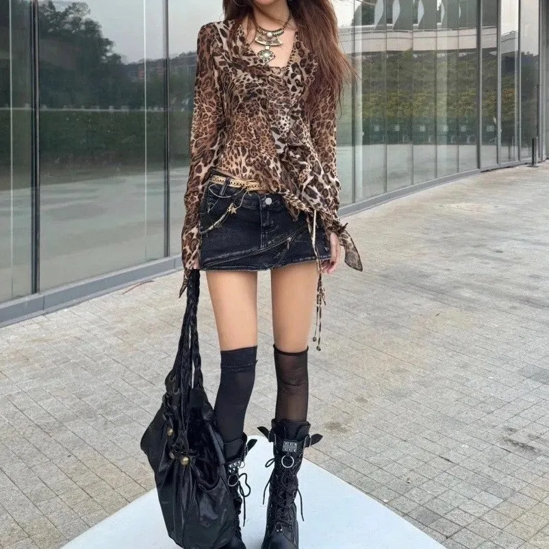 

Y2k Vintage American Street Leopard Print V Neck Long Sleeve Chiffon Blouse For Women Slim Fit Small Design Ins Top Blouse