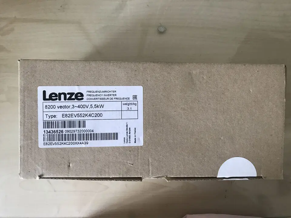 1PC New Lenze E82EV552K4C200 Inverter In Box Expedited Shipping