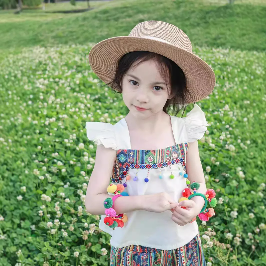 Girls' summer clothing ethnic style suit new medium and older children's flying-sleeved two-piece set of nine-point pants