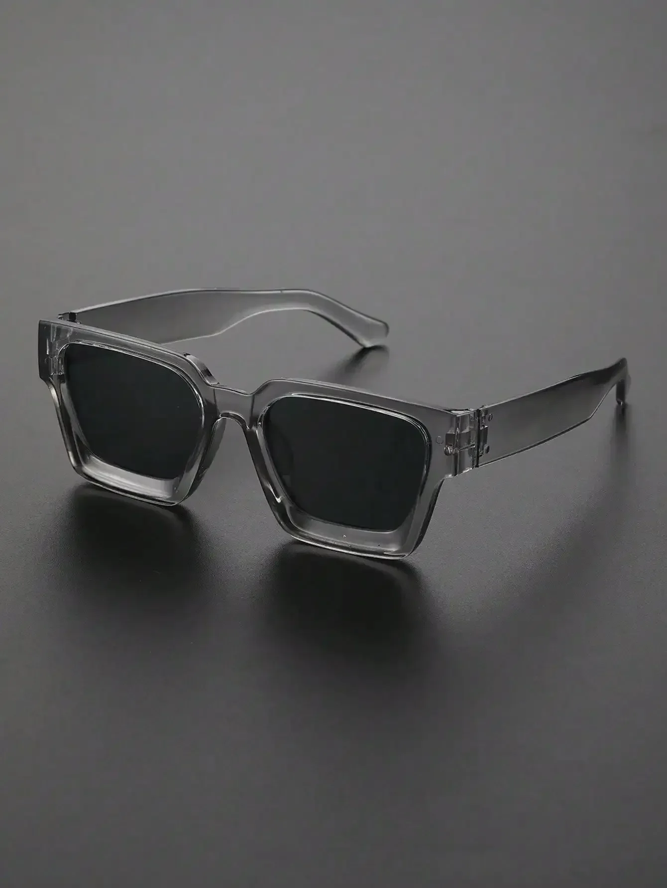 Unisex Plastic Fashion Square Frame Sunglasses For Street Photography And Beach Trips Driving Accessories