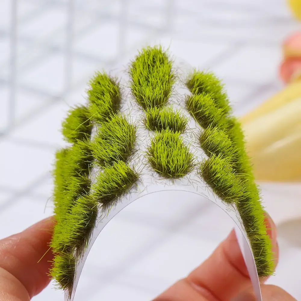 1Box Irregular Shape Grass Tufts Artificial Flower Cluster Simulation Wargaming Scenery Sand Table Layout DIY Modeling Materials