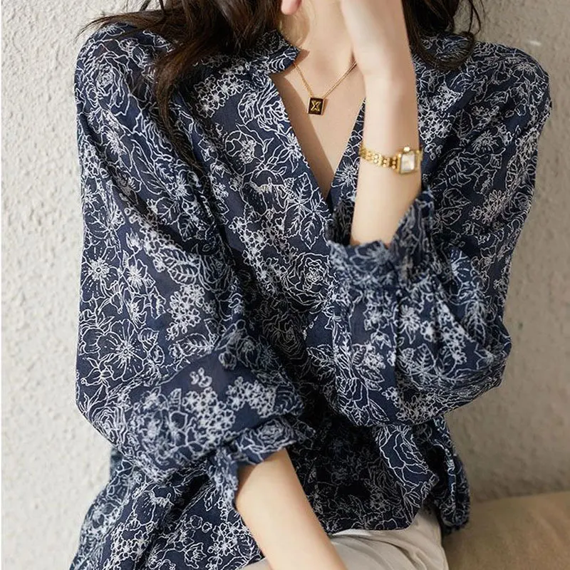 2024 Vintage Floral Printed V-Neck Blouse Women\'s Clothing Casual Button Spring Autumn Spliced Loose All-match Long Sleeve Shirt