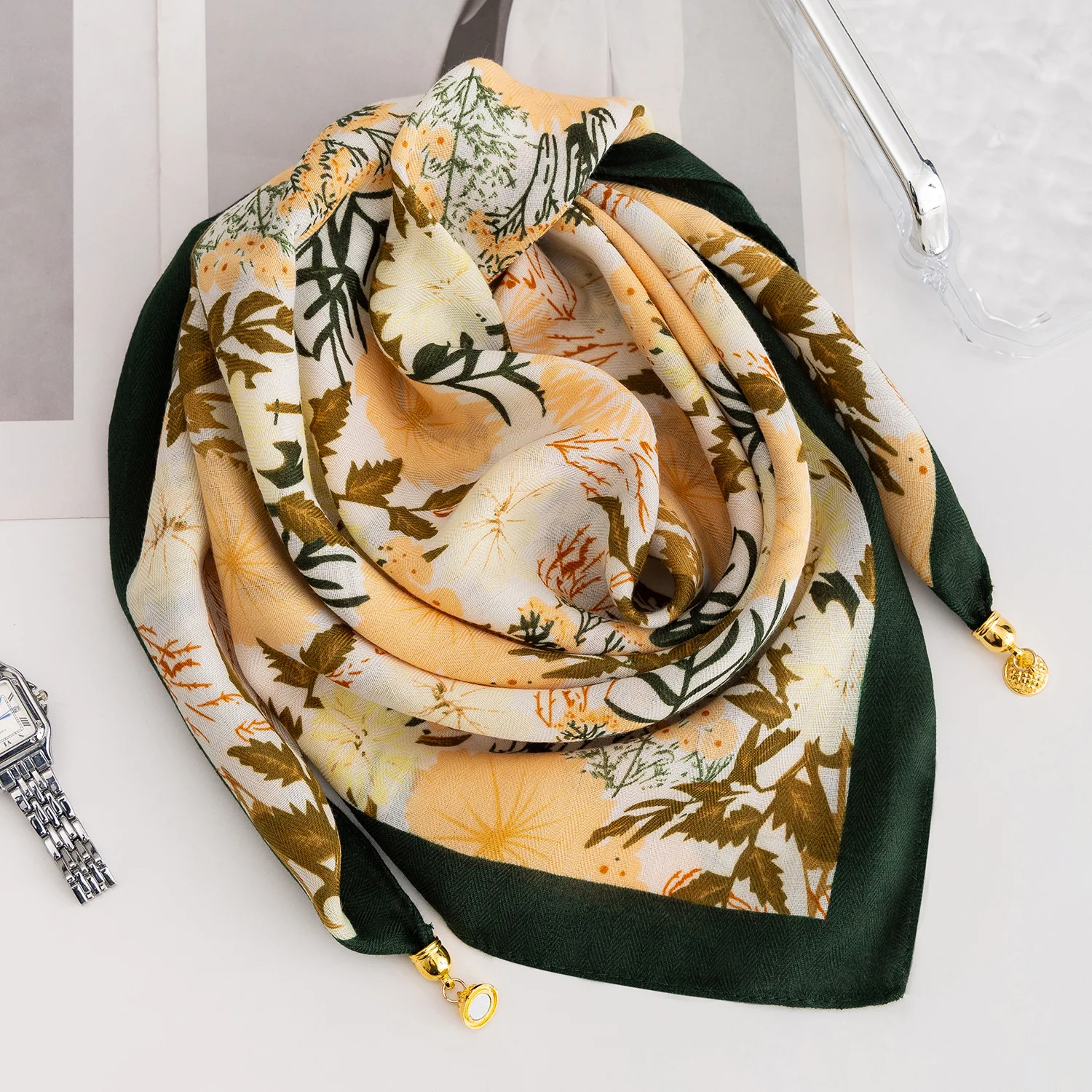 

Luxury Magnetic Buckle Striped Silk Scarf Women New Spring Autumn Wraps Neck Scarf Fashion Cross Scarves High-end Scarves