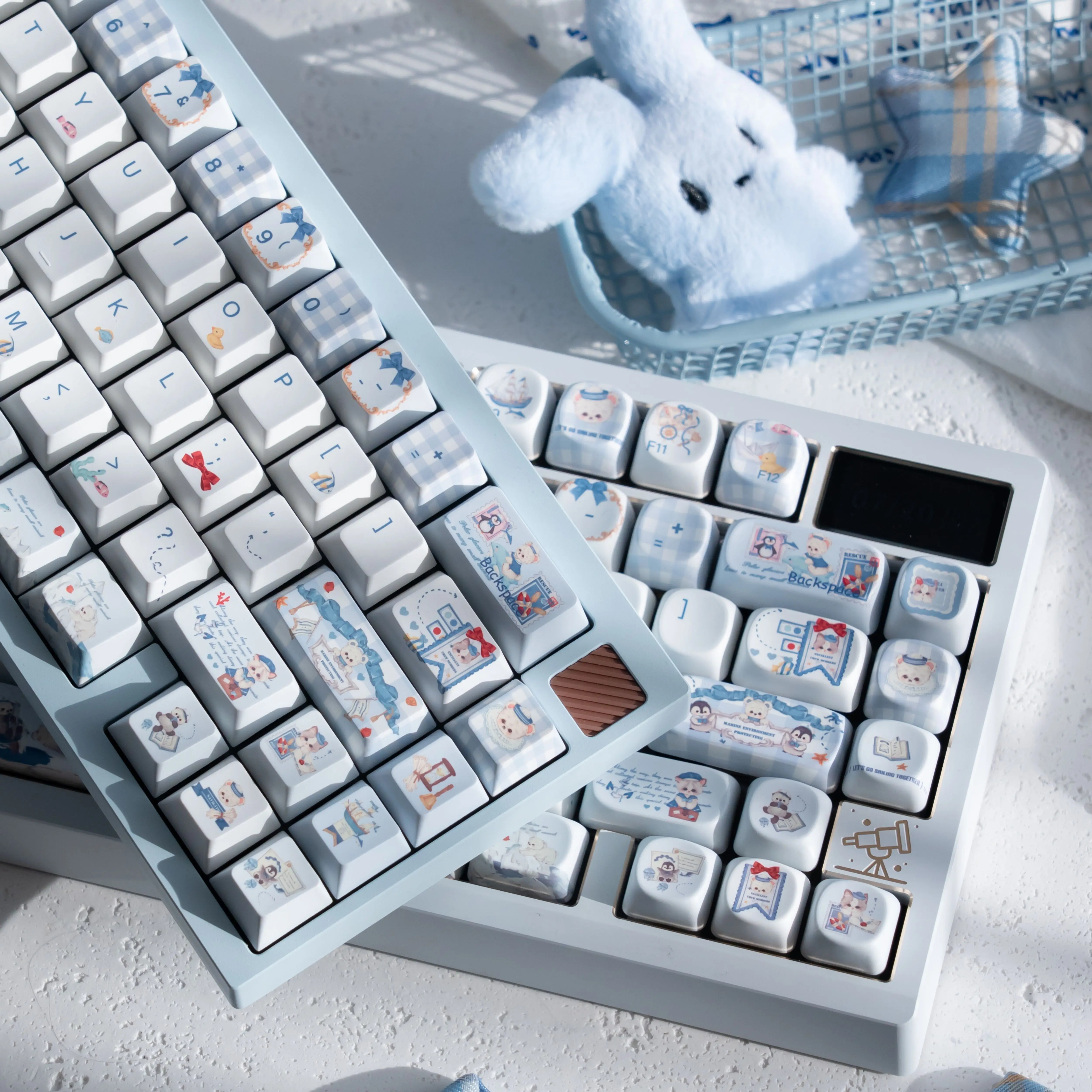 

New Cartoon BPT Keycaps 140 Keys Cherry SOA Profile Mechanical Keyboard Keycaps for Alice ISO Layouts MX Switch Gaming Keyboards
