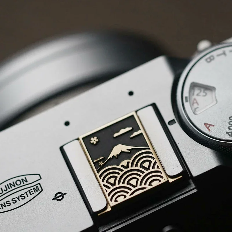 كاميرا معدنية غطاء الحذاء الساخن مصراع الإصدار زر ل Fujifilm XT5 XT20 100Vi 100V XT30 XT50 XM5 XPRO3 XE4 لايكا Q3 نيكون