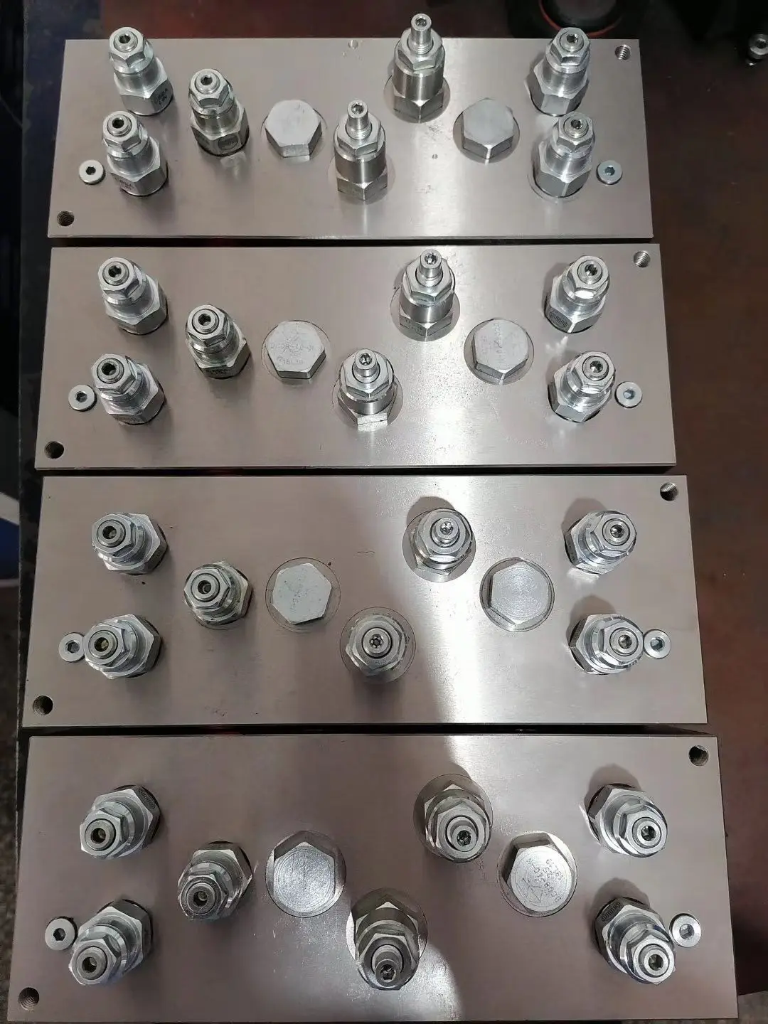 W4D/M W4D / M SUN HYDRAULICS Standard Block ISO 03 - 40mm: P to T Made in China Competitive Price Quick Lead Time High Quality