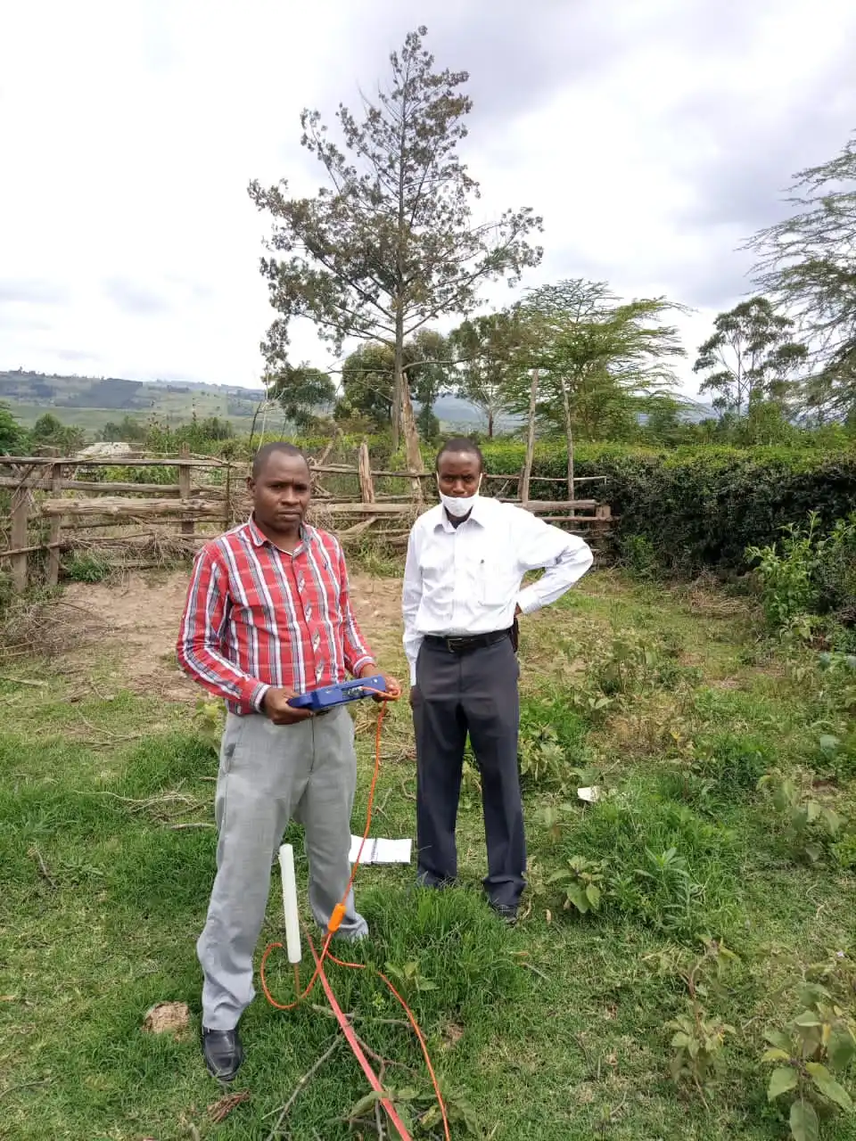 

Устройство обнаружения воды PQWT-S500 Детектор наземных вод для продажи Подземный сканер