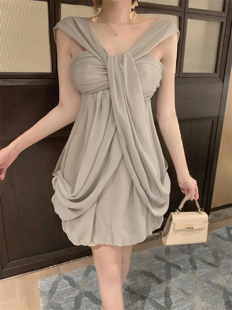 

Summer Sexy Suspender Short Sexy Mini Dress Sleeveless Halter Wrinkled Irregular Mini Dress Women Fashion Elegant Party Dress