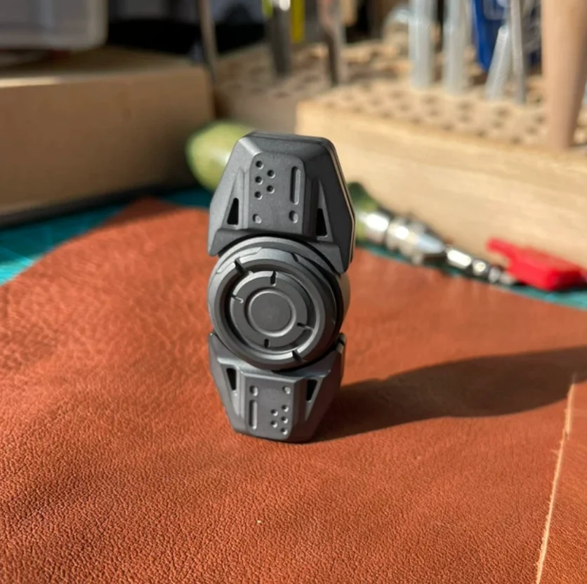 Used EDC Mackie Warship zirconium alloy fidget spinner metal decompression toy