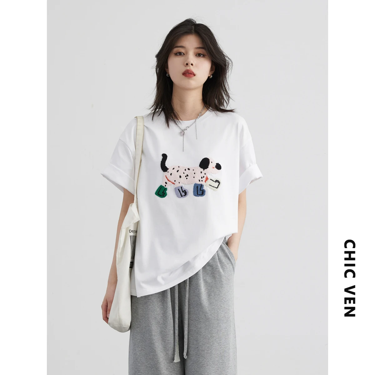 Schicke ven Frauen T-Shirts lose Streetwear Unisex Spaß Hund bestickt Kurzarm Baumwolle Mädchen T-Shirts weiblich Top Sommer