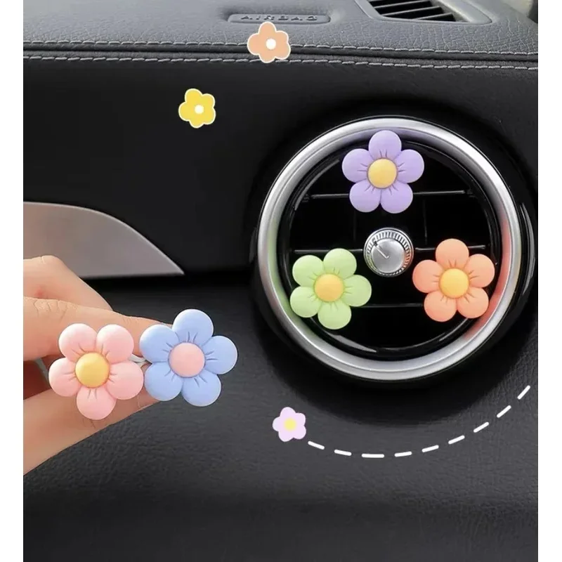 1/2pcs Flower Car Air Vent Clip Small Daisy Air Conditioner Clip Car Interior Decoration Aromatherapy Perfume Clip Gift