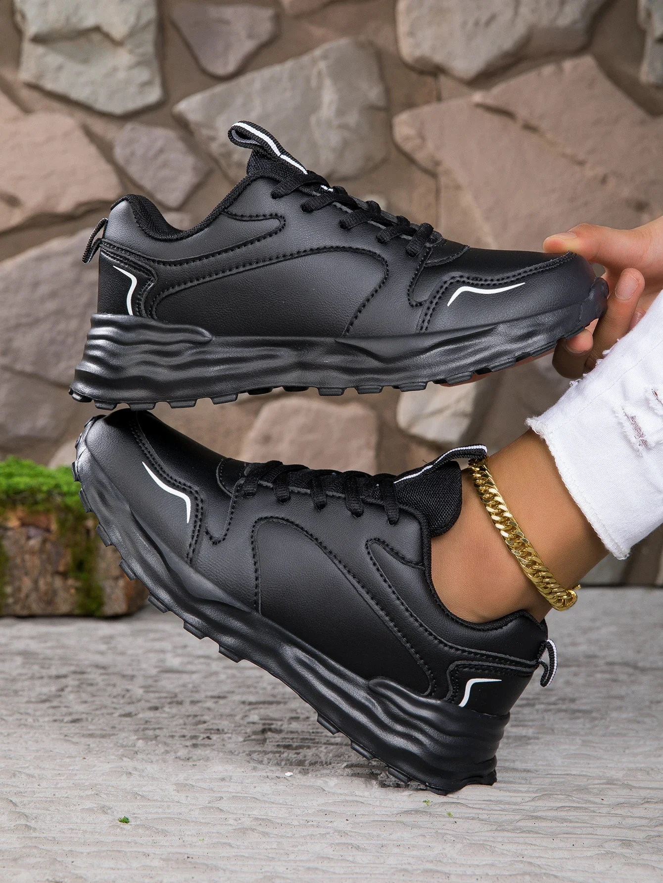 

Pop Woman Shoes Fashion New Woman PU Leather Shoes Ladies Breathable Cute Heart Flats Casual Shoes White Sneaker