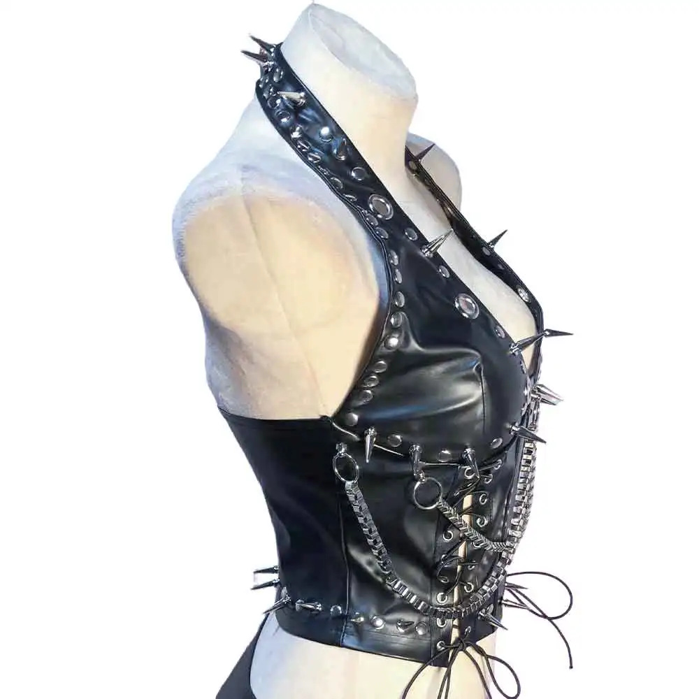 Goth Tops with Spikes Scene Punk Rock Clothes ALT Emo Clothing Grunge Vkei Women's Y2K T-shirt Cyber Gothic Tank Spiked