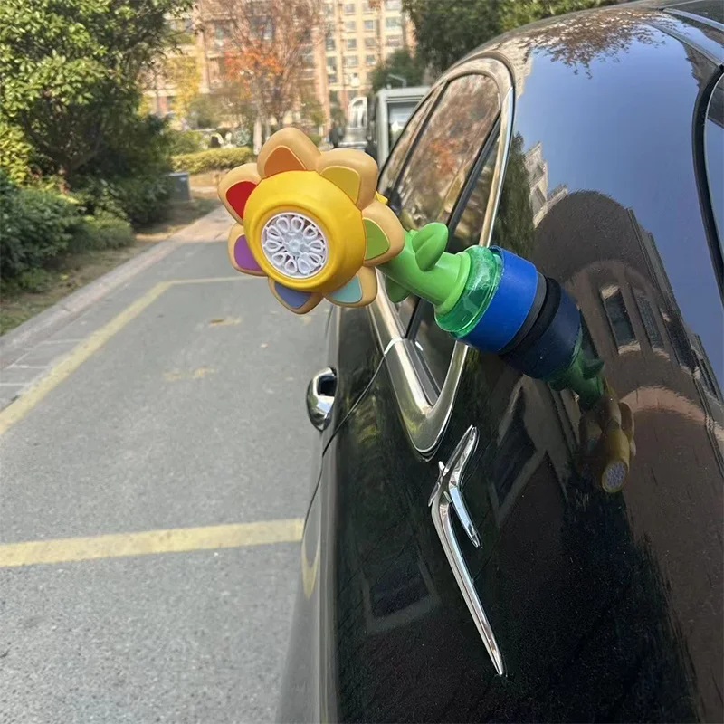 رائجة البيع سيارة شنت آلة فقاعة ملونة التحكم عن بعد سقف السيارة آلة فقاعة مضيئة عباد الشمس فقاعة سقف السيارة الحلي