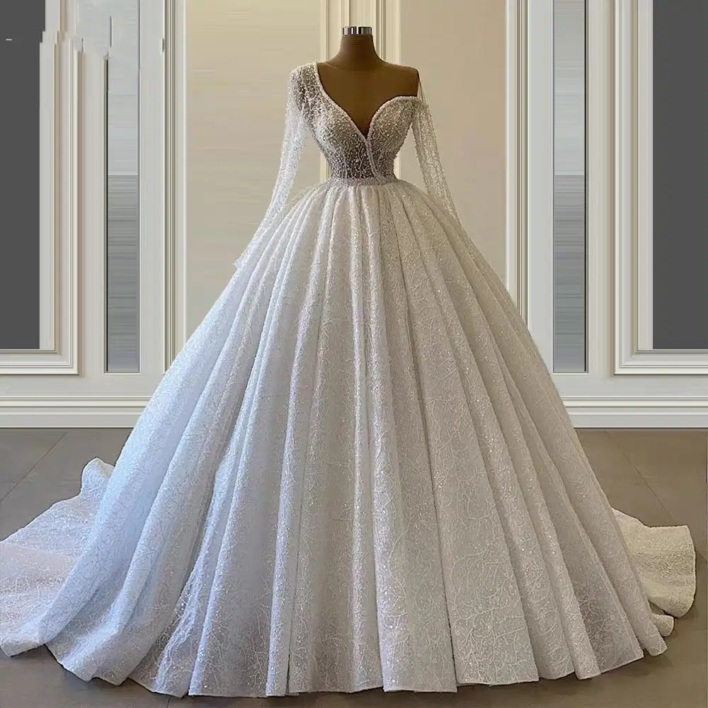 

Princess White Puffy Ball Gown Long Sleeves Wedding Dresses Vestidos De Novia Court Train Shinny Beads Lace Vintage Bride Dress