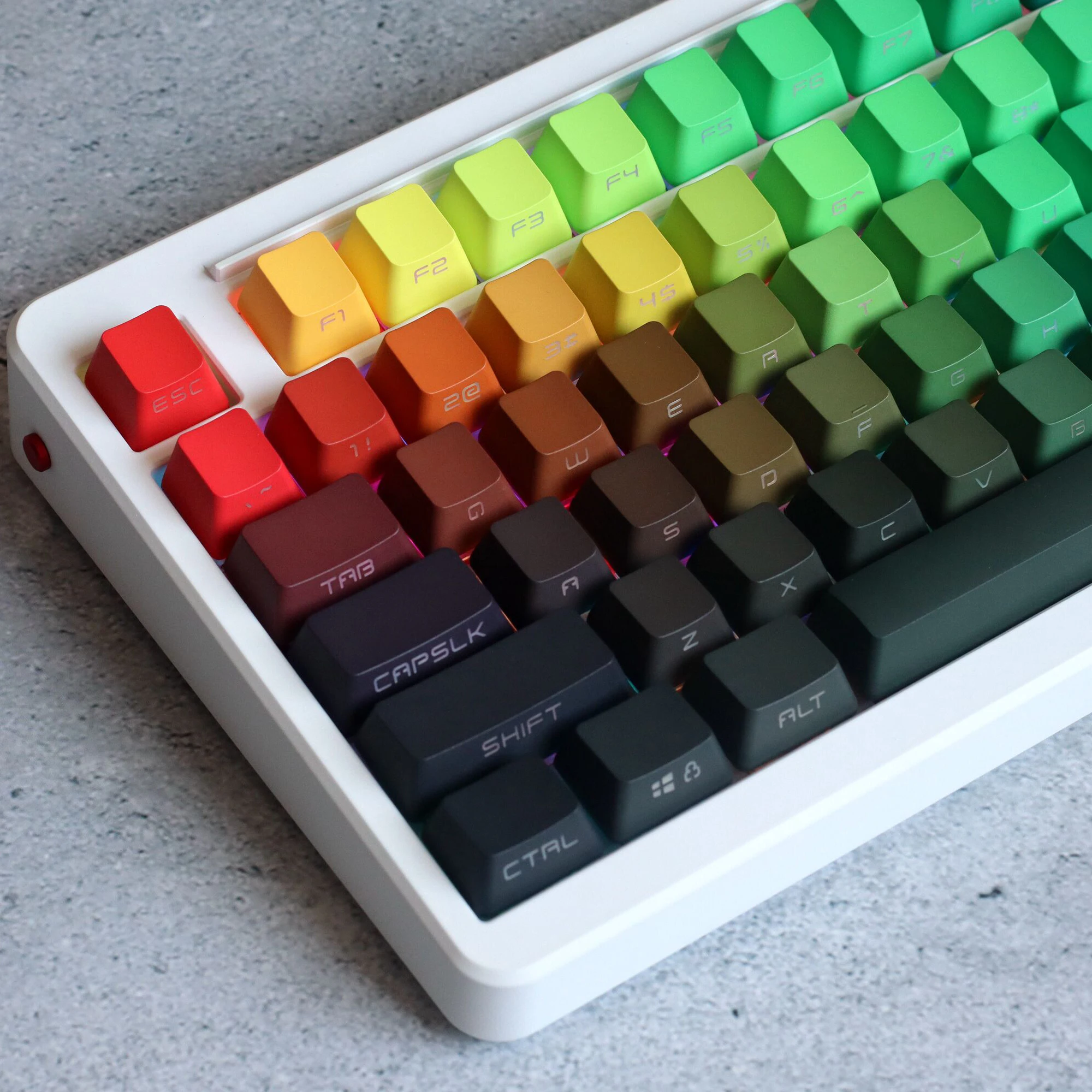 Tastiera meccanica keycaps prisma luce PBT di alta qualità con incisione laterale traslucida altezza OEM comodi copritasti a 123 tasti