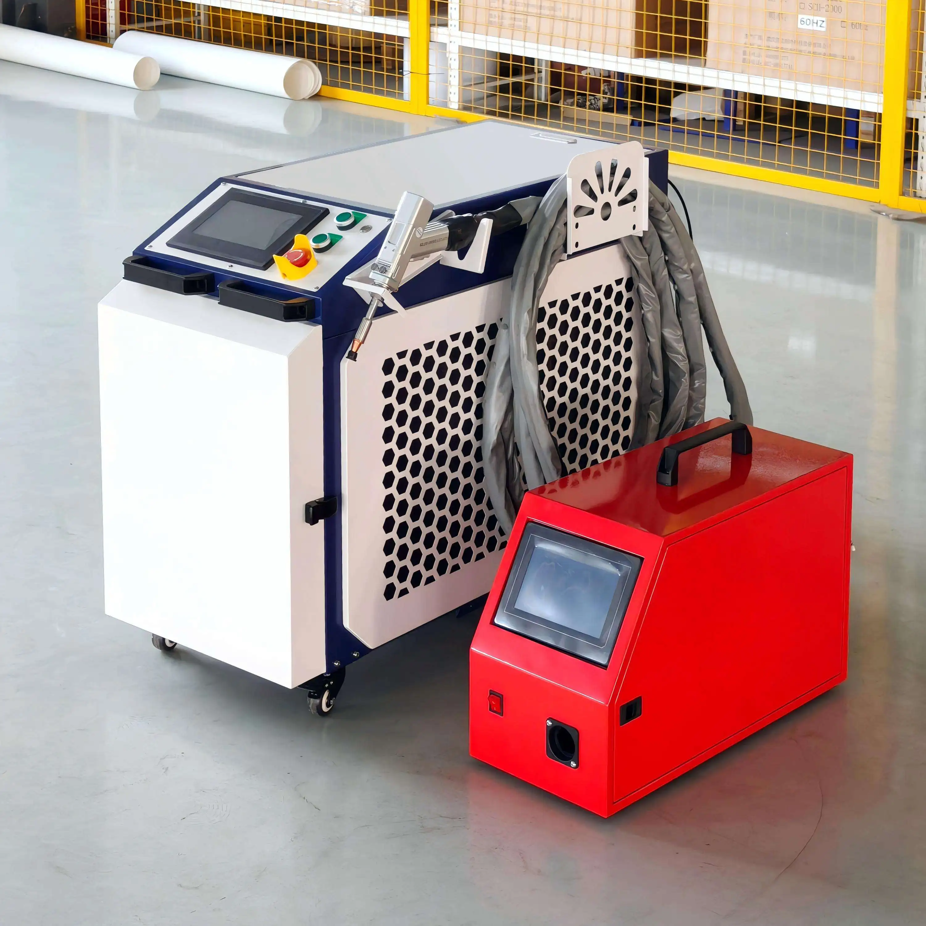 Top Laser Water Cooling 2000w Handheld Laser Welding Machine 4 In 1 With BWT/MAX/Raycus With Single Wire Feeder