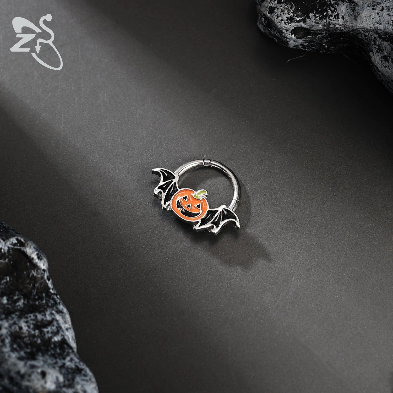 ZS 1 Piece Punk Stainless Steel Nose Ring Men Women Pumpkin Bat Septum Piercings Hallowmas Cartilage Helix Piercing Body Jewelry