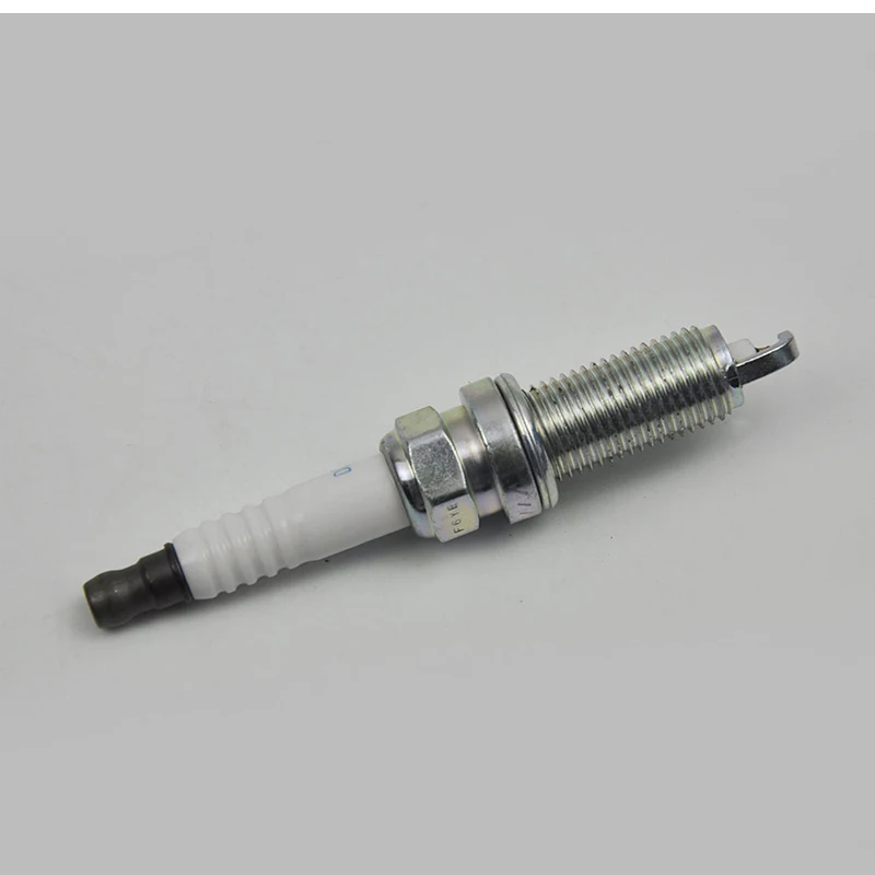 20pcs 22401-1VA1C DILKAR7D11H Spark Plugs For Nissan Rogue 2.0L 2017 X-TRAIL QASHQAI Car Engine Parts Car Accessories