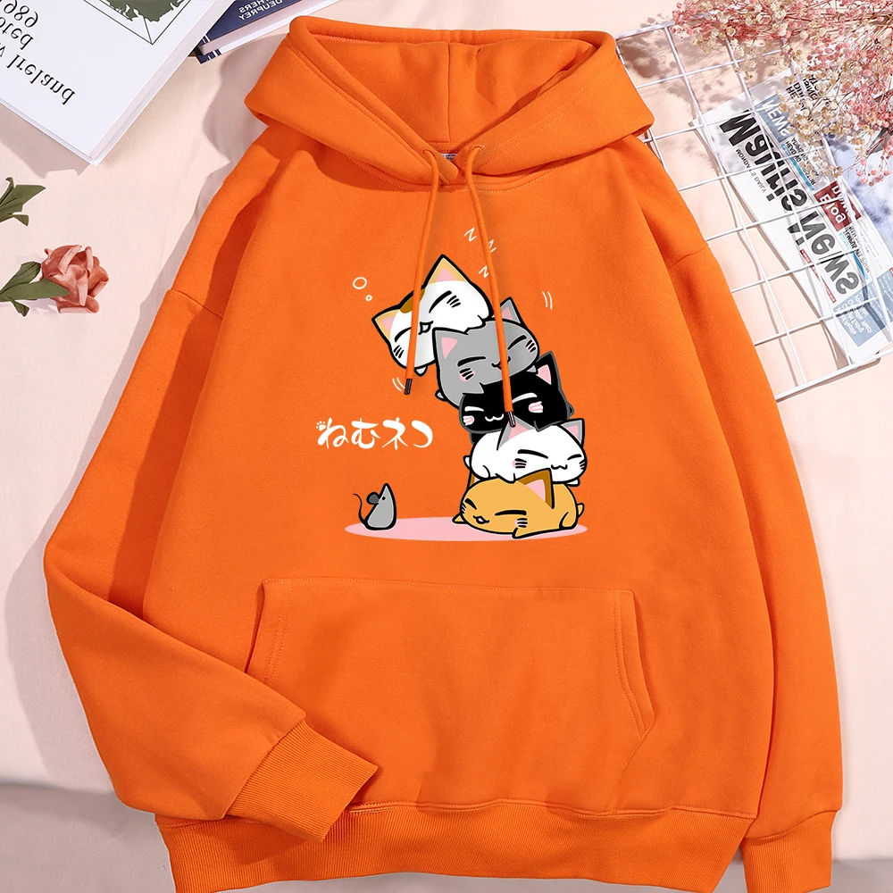 Cute Stacked Cats Sleeping Don\'T See The Mouse Hoody Men Women Fashion Crewneck Clothing Cute Hoodies Street Loose Sweatshirt