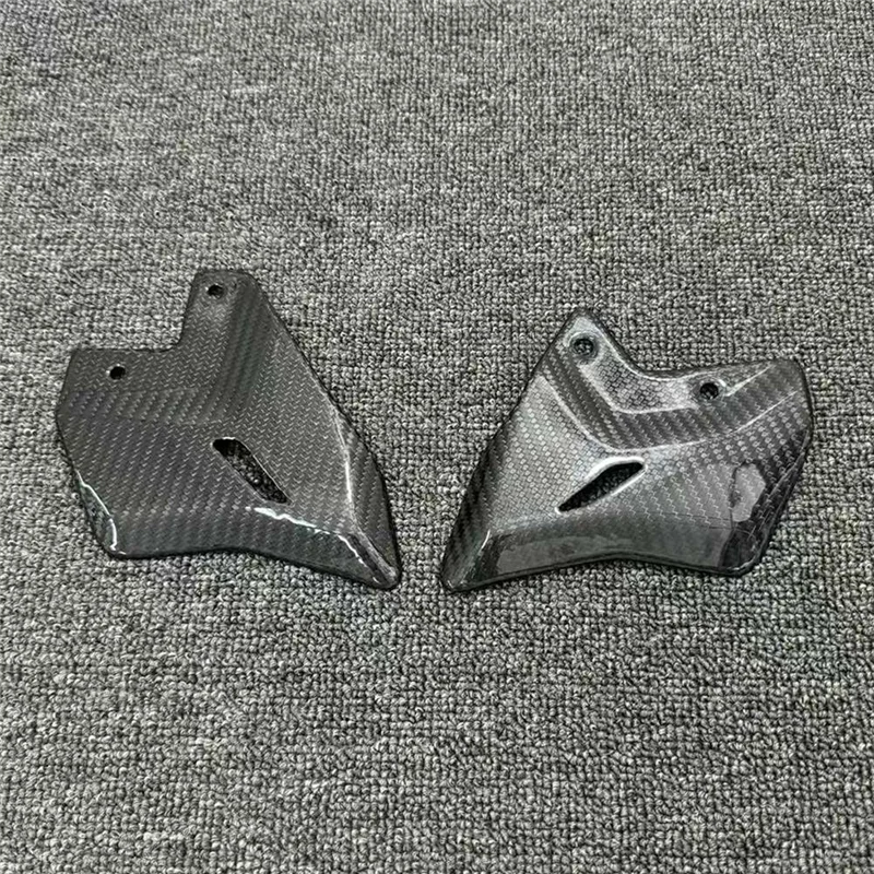 الأعلى!-لوح جناح الدواسة الخلفية ملحقات الدراجة النارية من ألياف الكربون لـ Kawasaki Ninja 650/Z650 2017-2024+ لوحة حماية خلفية