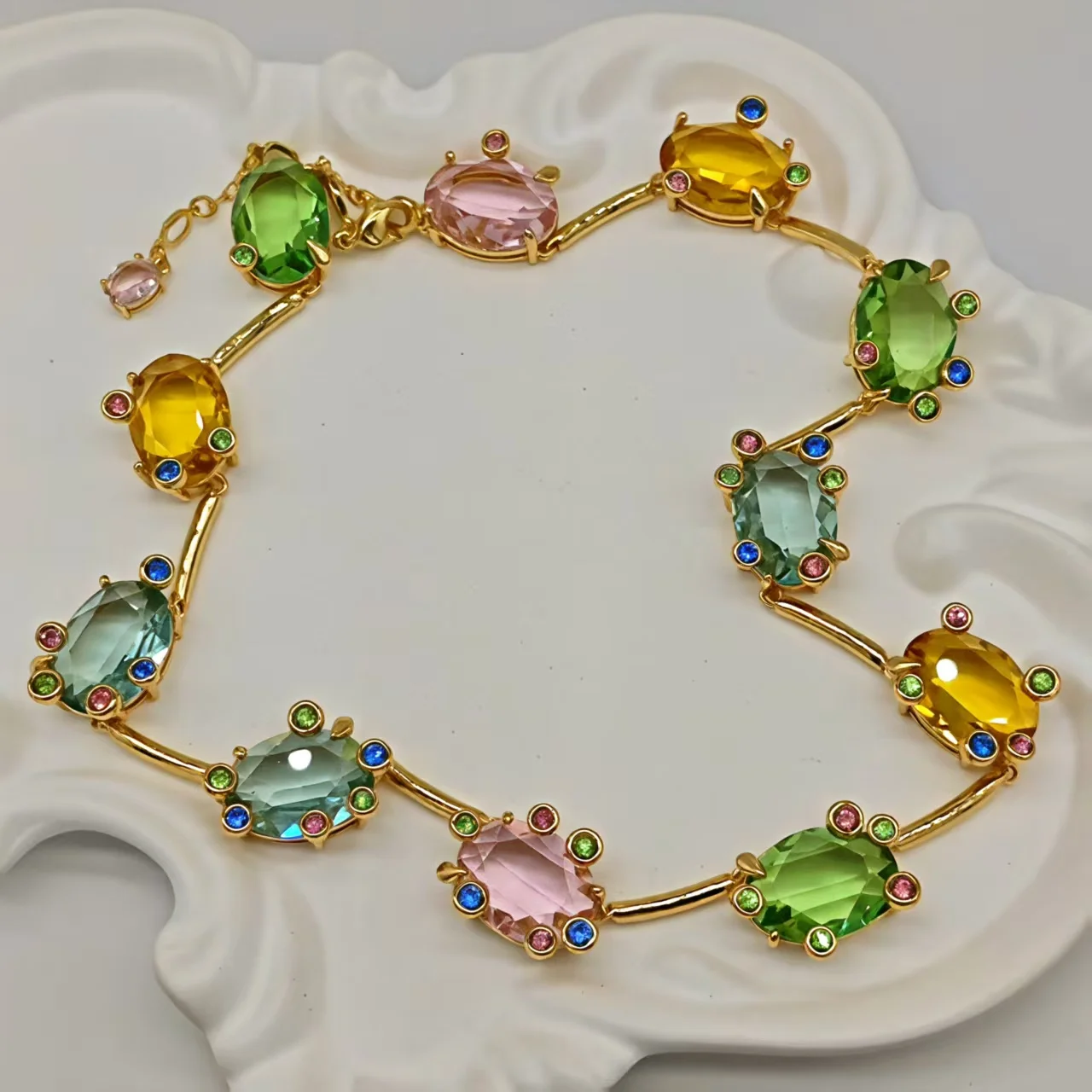 Colorful crystal women's light luxury versatile niche design necklace