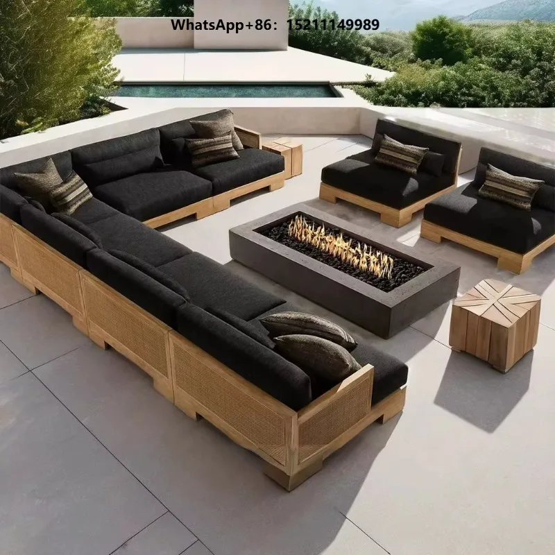 Custom Garden Furniture Set Solid Wooden Dining Table
