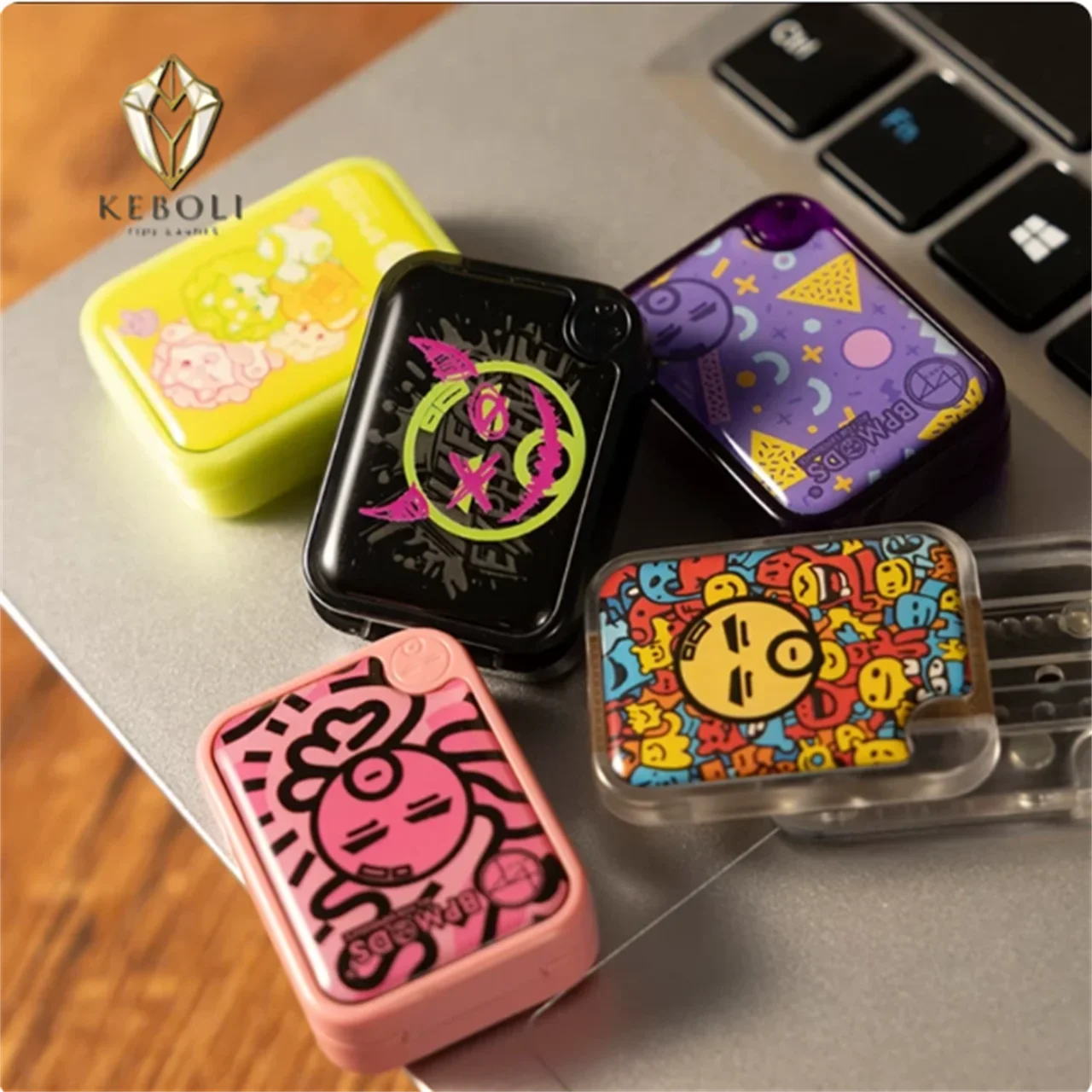 クリスタルメカニカルフィジェットプッシャー-大音量の「ディン」音が鳴るコンパクトなedcストレス解消グッズ、素晴らしいギフトアイデア