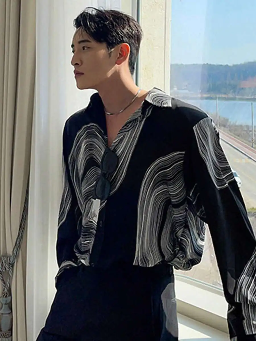 

Men's Long Sleeve Casual Shirt with Abstract Wave Print, Button Front, Fall Wear