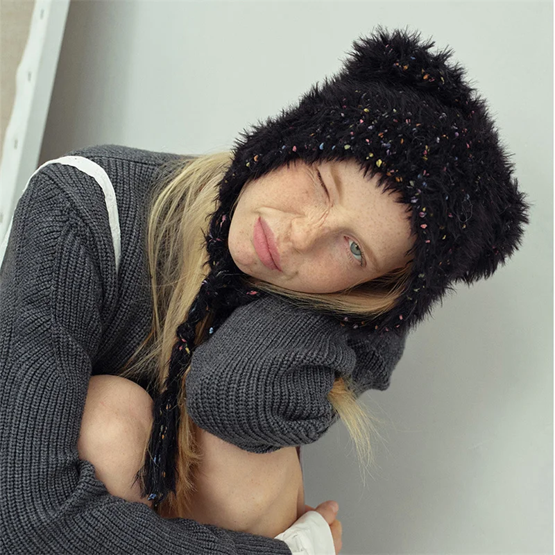 2024 Designer Style cashmere Women Winter Hat Balaclava Cap Autumn Winter Hats Warm Pullover Snood Hat Collar Bonnet Bear Cap